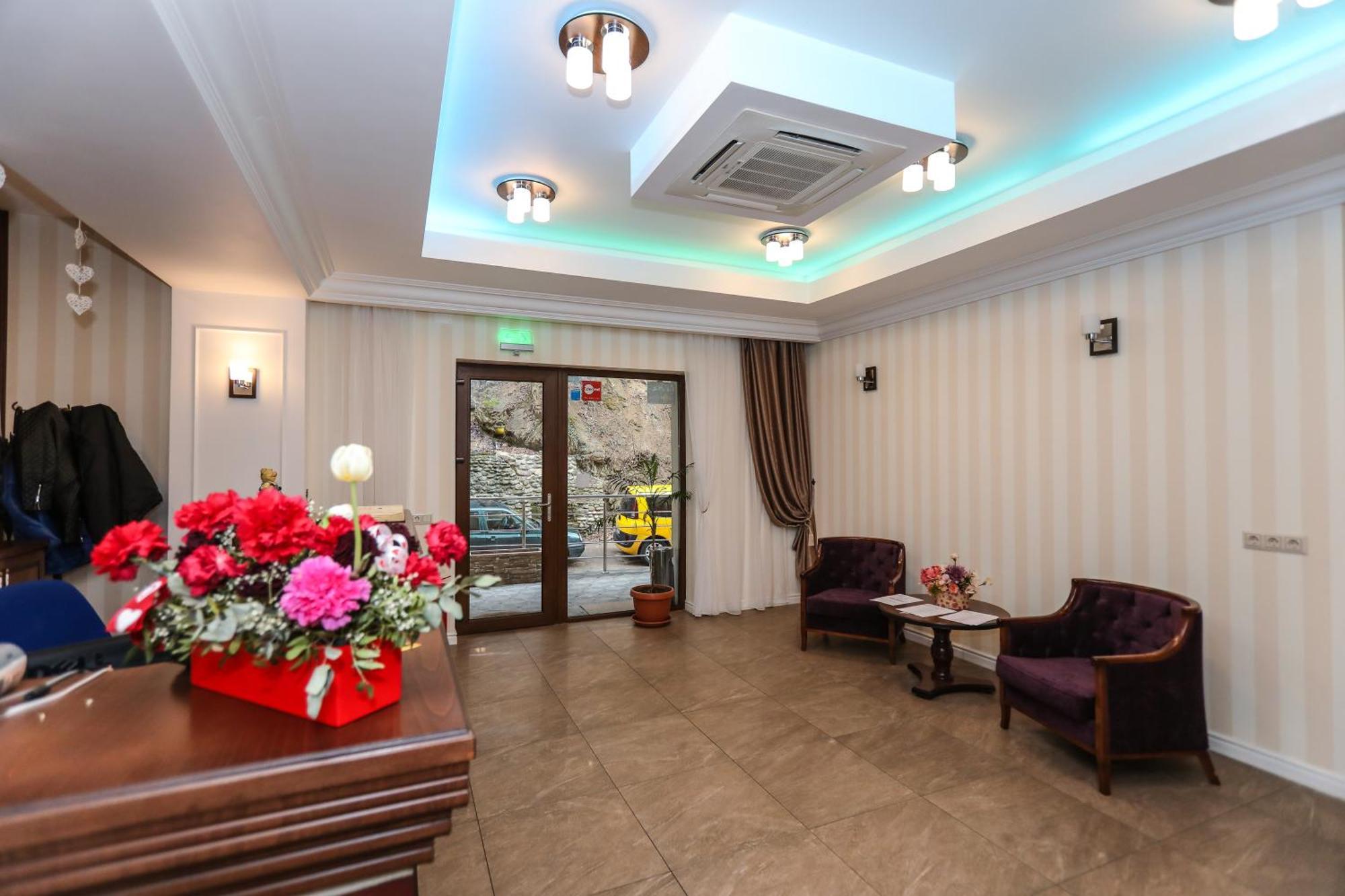 Hotel Holiday Maria เบยเล เฮร์คูลาเน ภายนอก รูปภาพ
