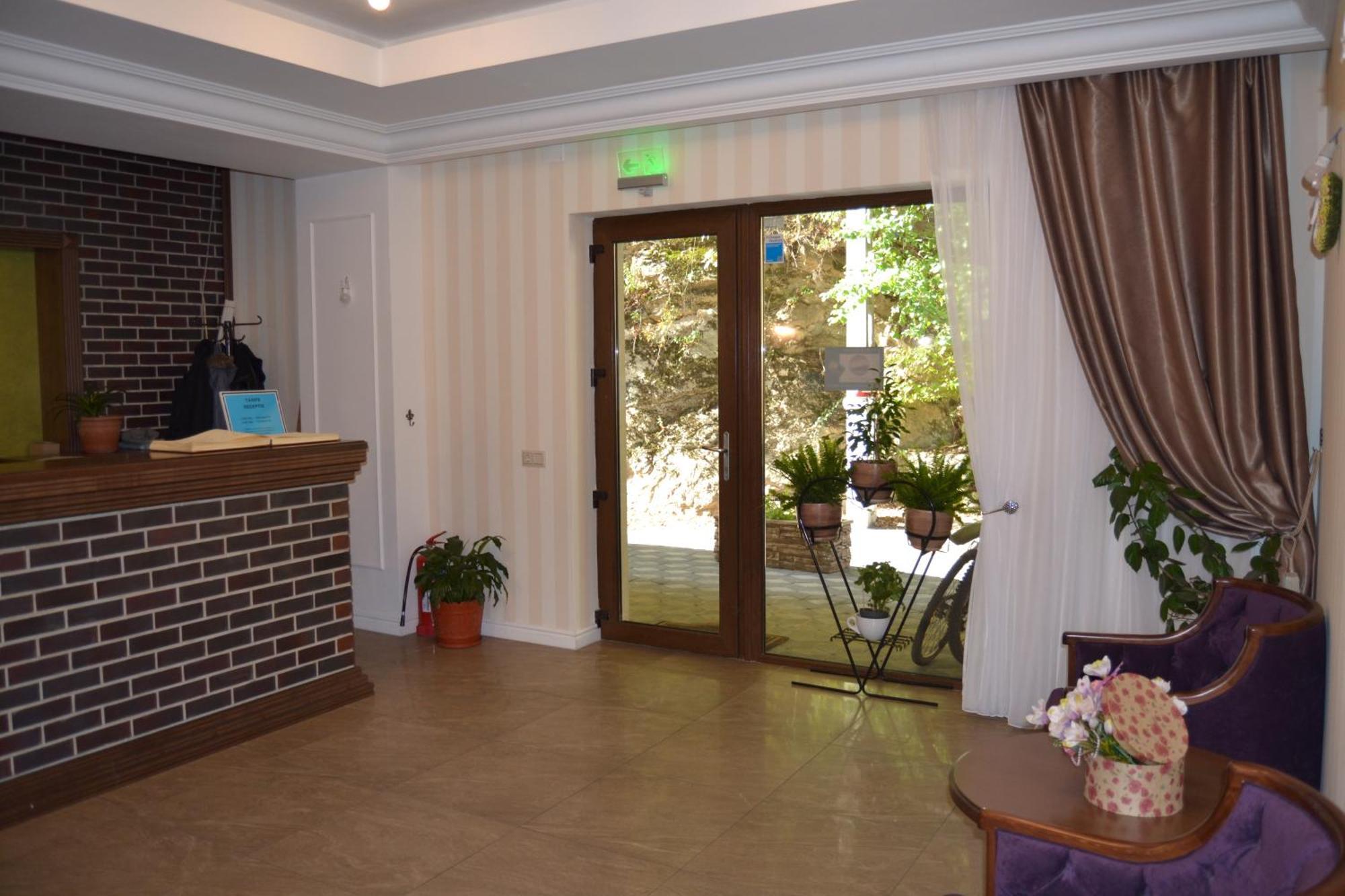 Hotel Holiday Maria เบยเล เฮร์คูลาเน ภายนอก รูปภาพ