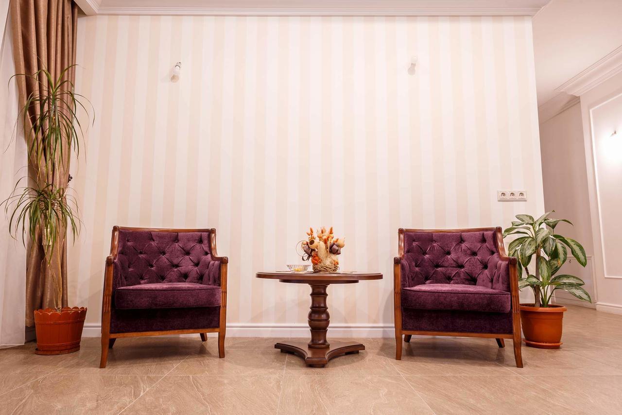 Hotel Holiday Maria เบยเล เฮร์คูลาเน ภายนอก รูปภาพ
