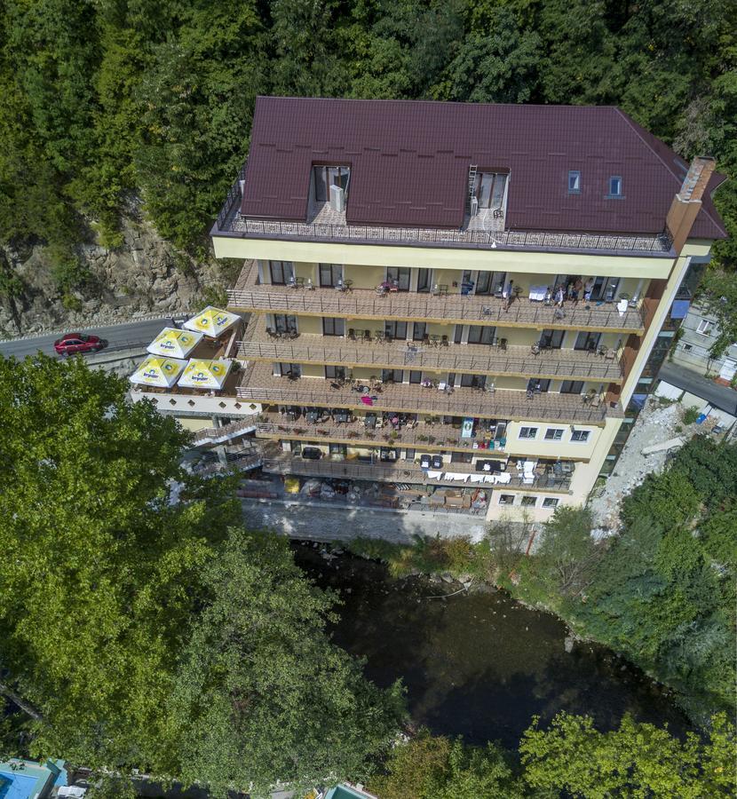 Hotel Holiday Maria เบยเล เฮร์คูลาเน ภายนอก รูปภาพ