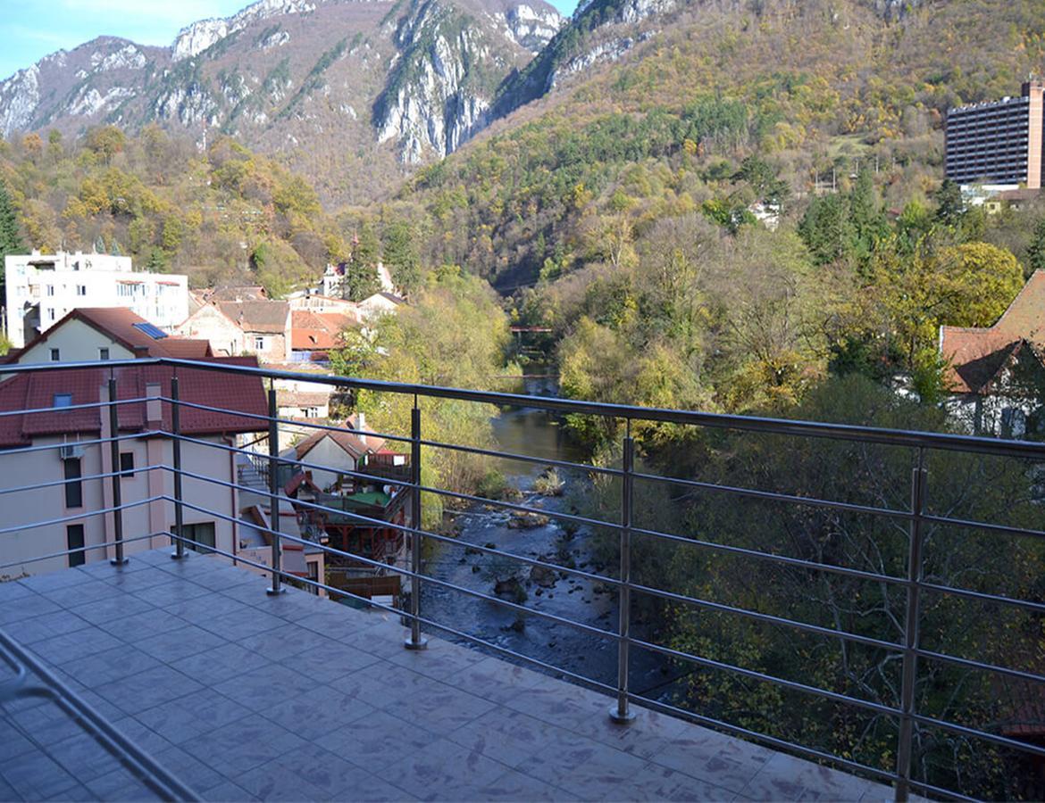 Hotel Holiday Maria เบยเล เฮร์คูลาเน ภายนอก รูปภาพ