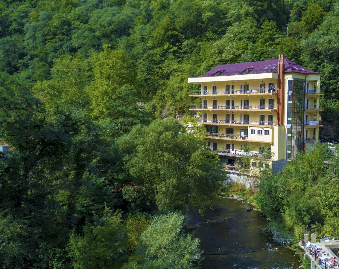 Hotel Holiday Maria เบยเล เฮร์คูลาเน ภายนอก รูปภาพ